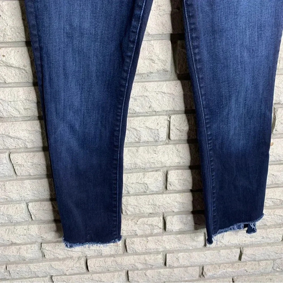 MOTHER The Insider Crop Step Fray After Party - Picture 4 of 8